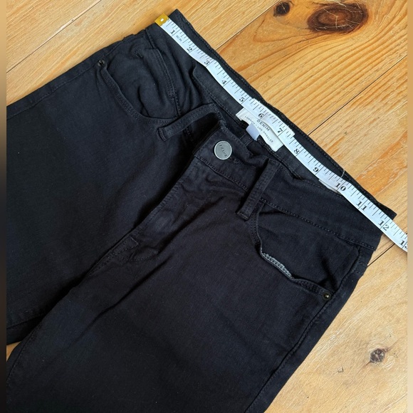 Frame Denim Le High Skinny in Film Noir 25 - Picture 8 of 8